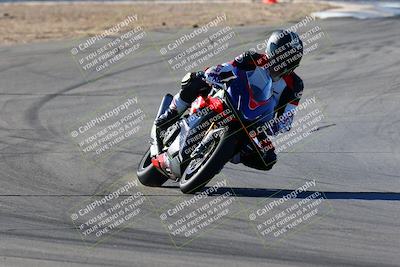 media/Jan-09-2022-SoCal Trackdays (Sun) [[2b1fec8404]]/Turns 9 and 8 (920am)/